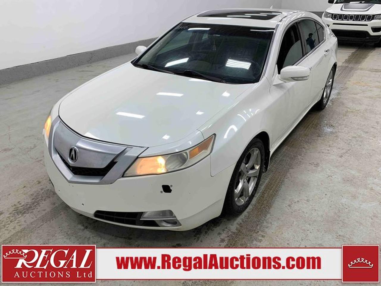 OFFERS WILL NOT BE ACCEPTED BY EMAIL OR PHONE - THIS VEHICLE WILL GO ON TIMED ONLINE AUCTION on Tuesday March 10.<br><br/>VEHICLE DESCRIPTION <br/>Stock #: 23839 <br/>Lot #: 821 <br/>Reserve Price: $2,950 <br/>CarProof Report: Not Available <br/><br/>IMPORTANT DECLARATION <br/>Announcement: Non-specific auctioneer announcement. <br/>True Mileage Unknown: The accuracy of this vehicles odometer reading cannot be verified and the current odometer reading is not believed to be correct. <br/> *MANIFOLD/EXHAUST LEAK*  <br/>Active Status: This vehicles title is listed as Active Status. <br/> Live Online Bidding: This vehicle will be available for bidding over the internet, visit www.RegalAuctions.com to register. <br/> <br/>The simple solution to selling your car or truck. Bring your clean vehicle in with your Drivers License and current Registration and well put it on the auction block at our next sale.<br/><br/>www.RegalAuctions.com