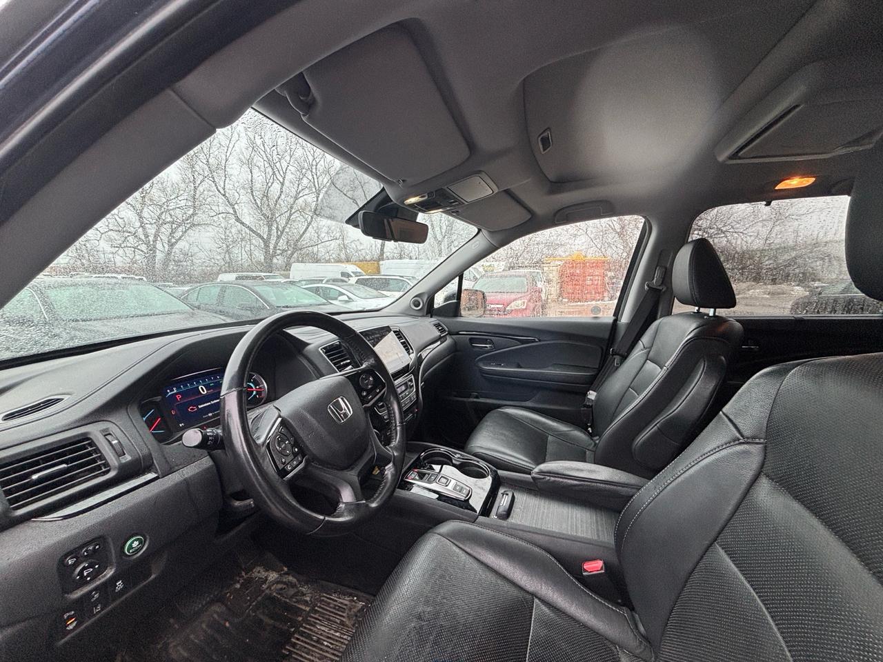 2019 Honda Pilot Touring 7-Passenger AWD Photo