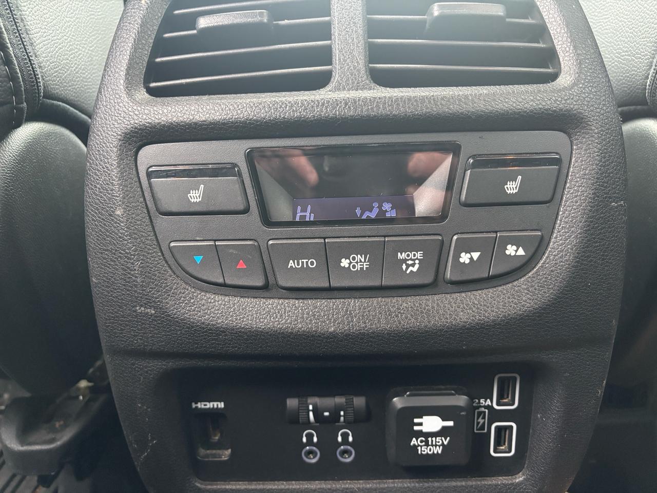 2019 Honda Pilot Touring 7-Passenger AWD Photo