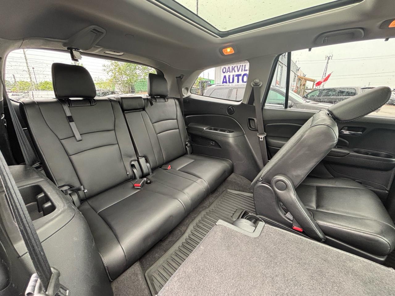 2019 Honda Pilot Touring 7-Passenger AWD Photo