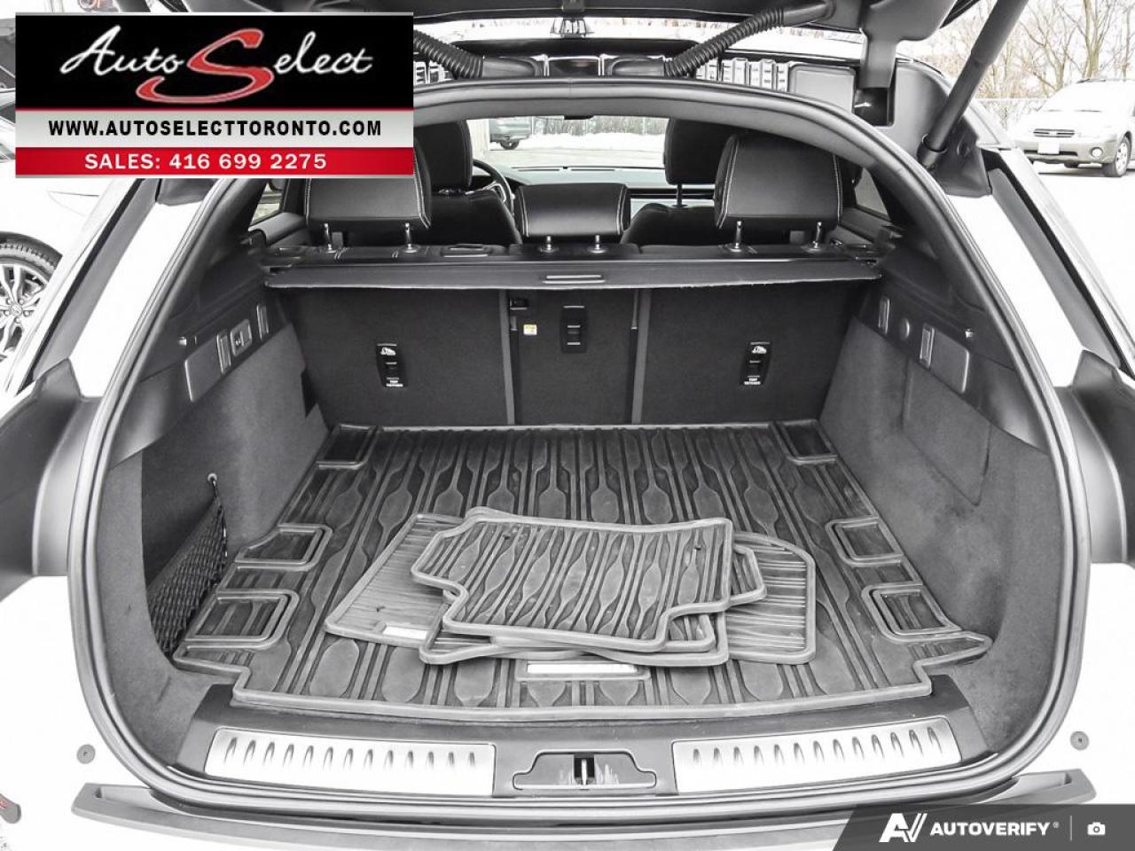 2023 Land Rover Range Rover Velar P250 S AWD - Technology Pkg - Sport Pkg - Immaculate Cond Photo