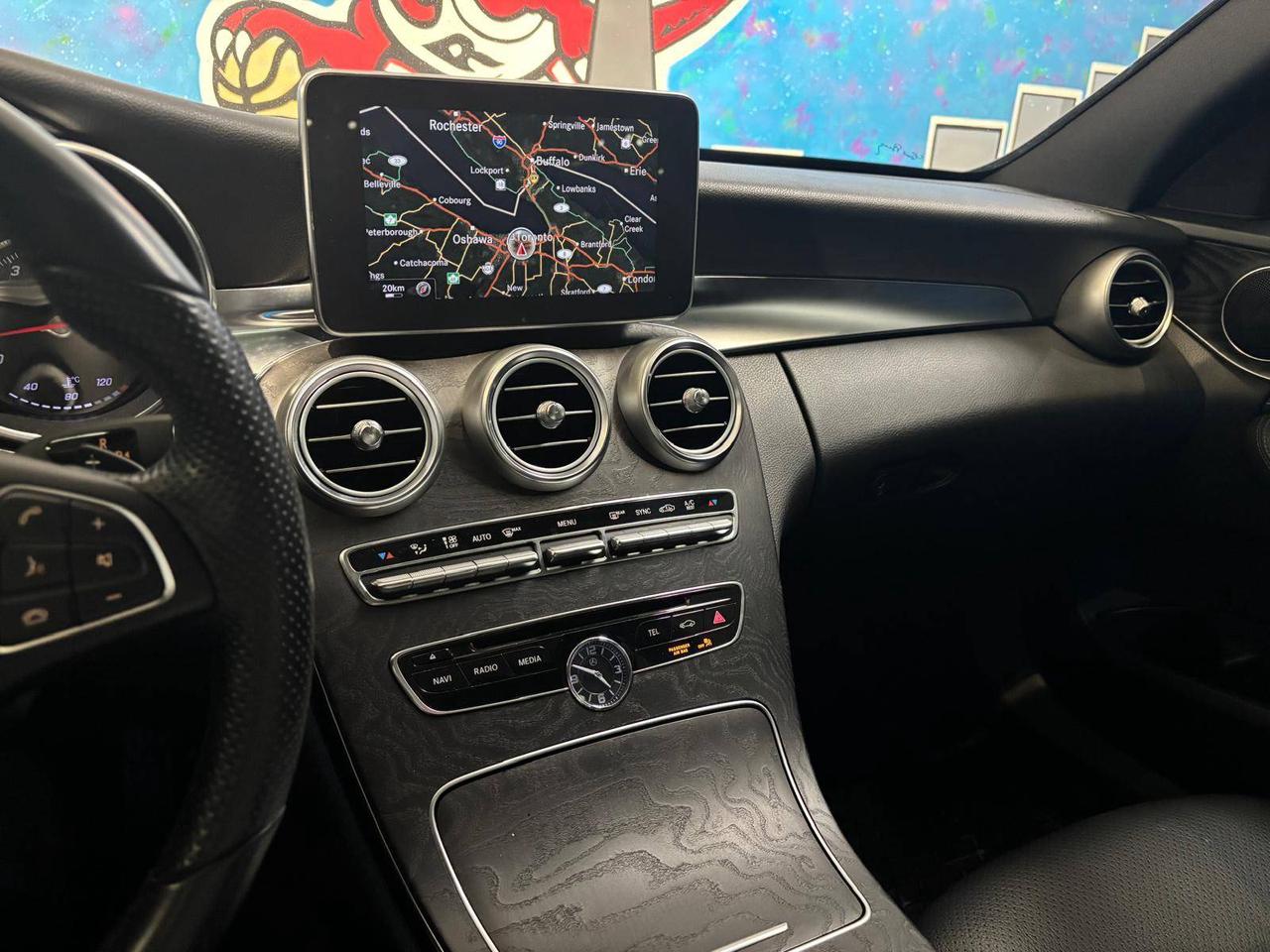 2015 Mercedes-Benz C-Class 4dr Sdn C 300 4MATIC - NO ACCIDENTS / ONE OWNER Photo