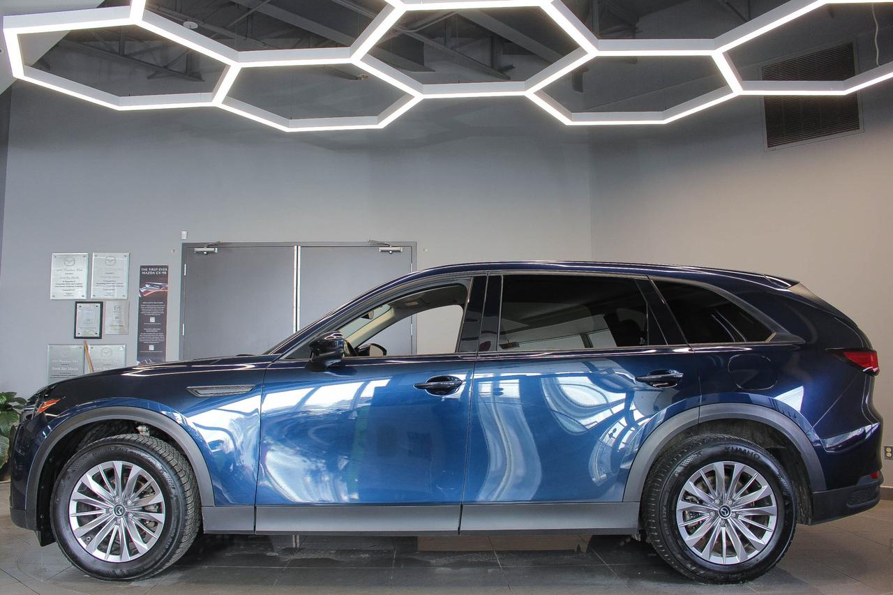 2024 Mazda CX-90 MHEV GS-L HEATED FRONT SEATS - REARVIEW CAMERA-  8 PASSENGER SEATS - WIRELESS PHONE CHARGER Photo