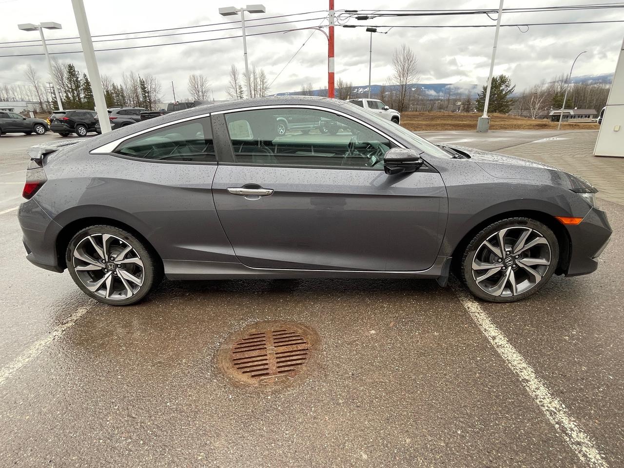 2020 Honda Civic  Photo3