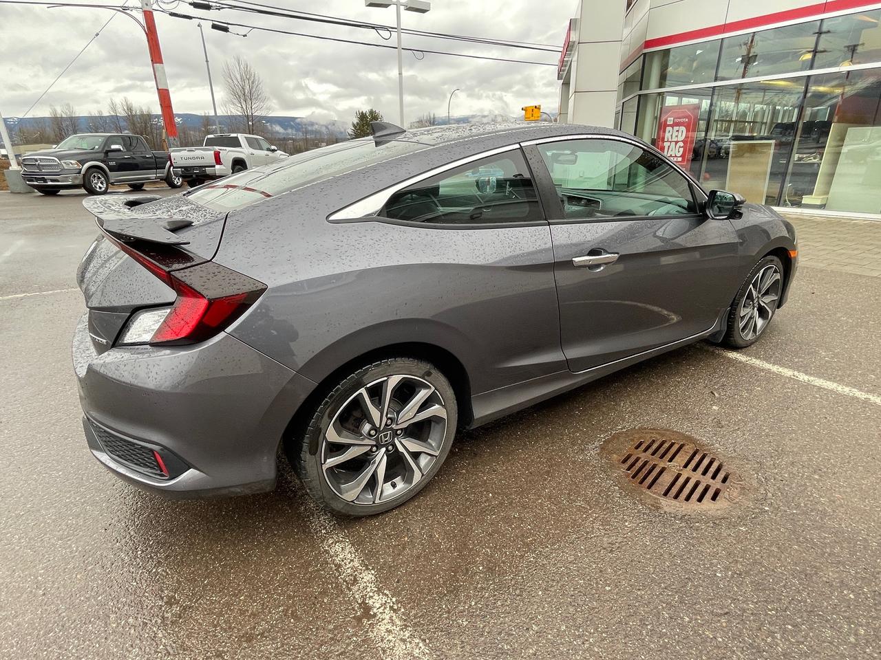 2020 Honda Civic  Photo4