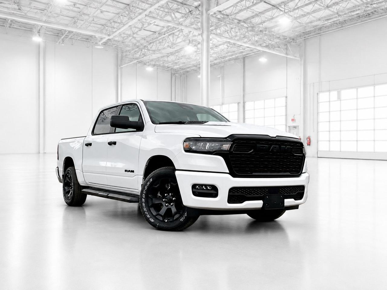 2026 RAM 1500 EXPRESS | Blackout | 8.4" TOUCHSCREEN | 3.55 AXLE Photo