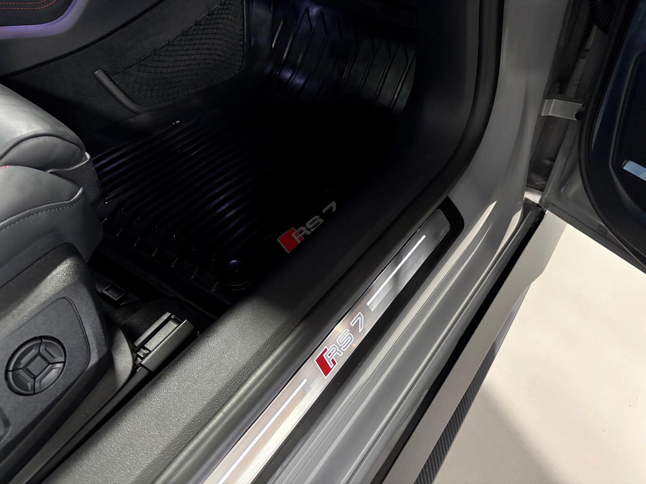 2024 Audi RS 7 QUATTRO|NO LUX TAX|NAV|CARBON|HEADSUP|3DCAM|WRAP|+ Photo