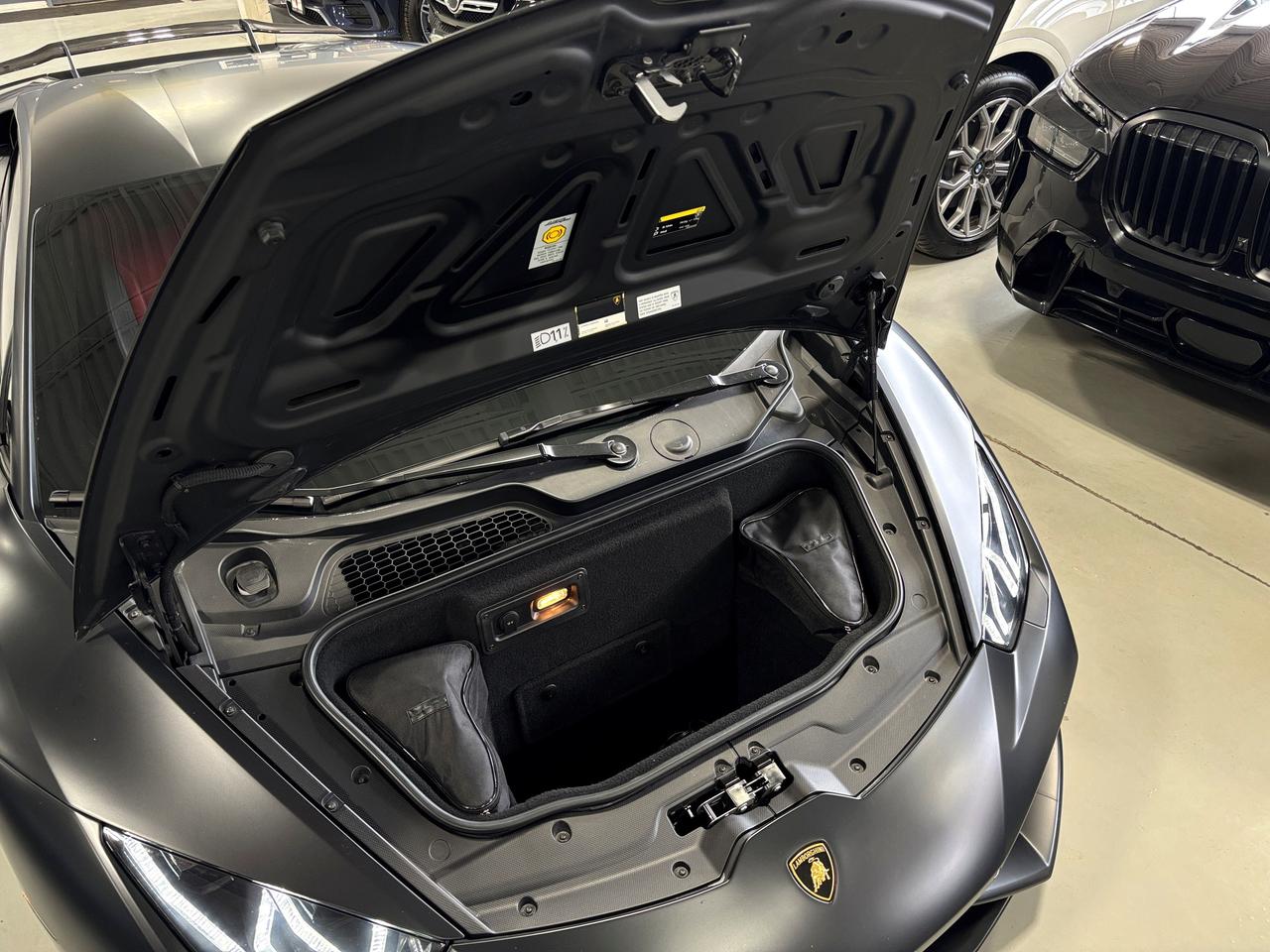 2015 Lamborghini Huracan LP610-4|AWD|NO LUXTAX|MATTEPPF|CERAMICBRAKES|LIFT| Photo3