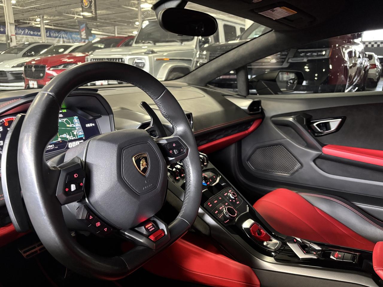 2015 Lamborghini Huracan LP610-4|AWD|NO LUXTAX|MATTEPPF|CERAMICBRAKES|LIFT| Photo