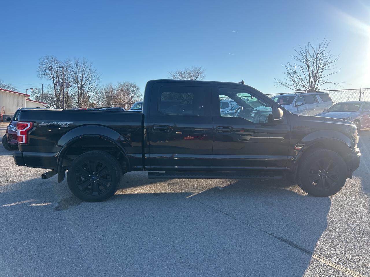 2019 Ford F-150 XLT SPORT 4X4, CLEAN CARFAX, REMOTE START! Photo