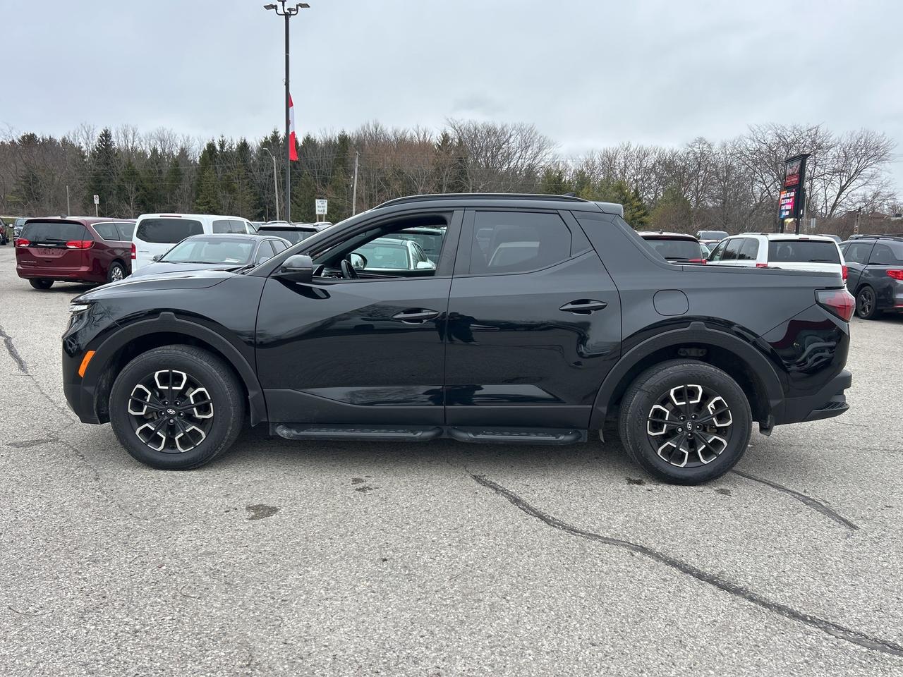 2023 Hyundai Santa Cruz PREFERRED, CLEAN CARFAX, REMOTE START, BACK UP CAM - Photo #9