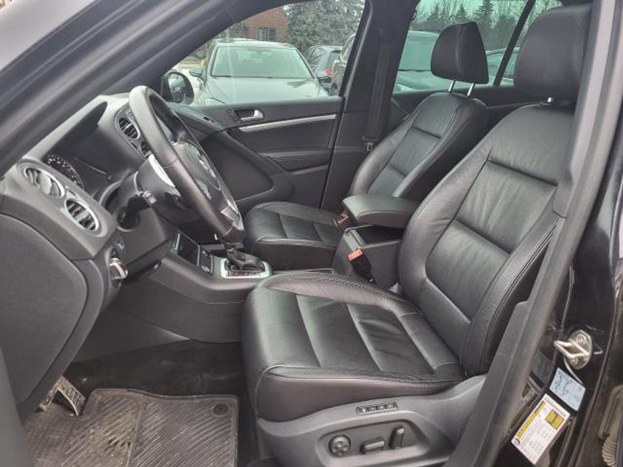 2017 Volkswagen Tiguan RLINE Photo
