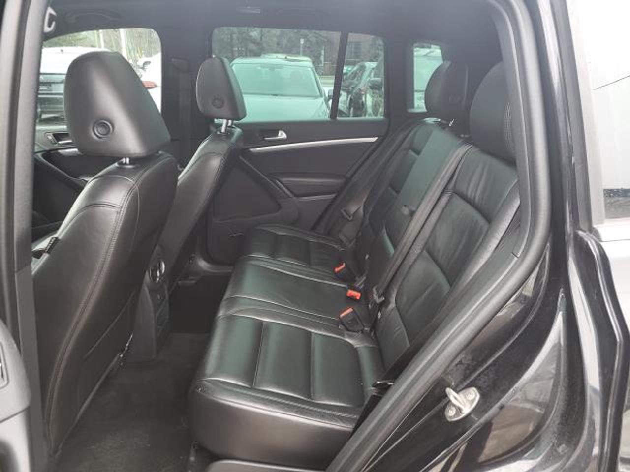 2017 Volkswagen Tiguan RLINE Photo