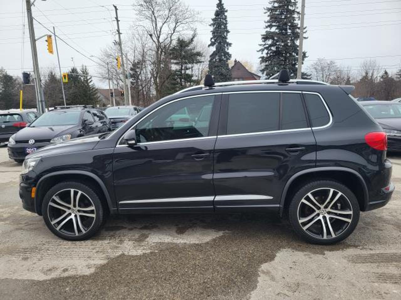 2017 Volkswagen Tiguan RLINE Photo