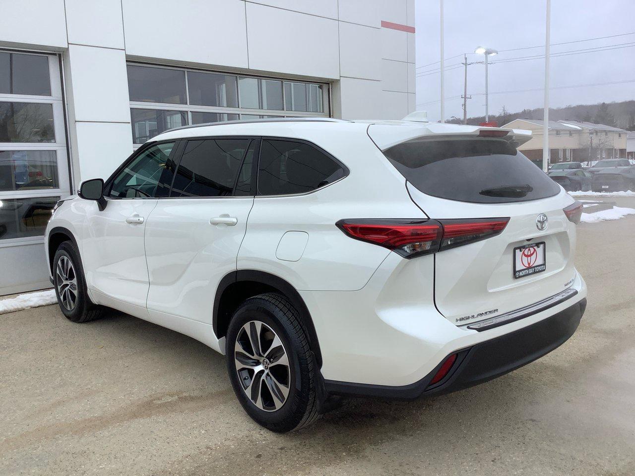 2021 Toyota Highlander XLE Photo