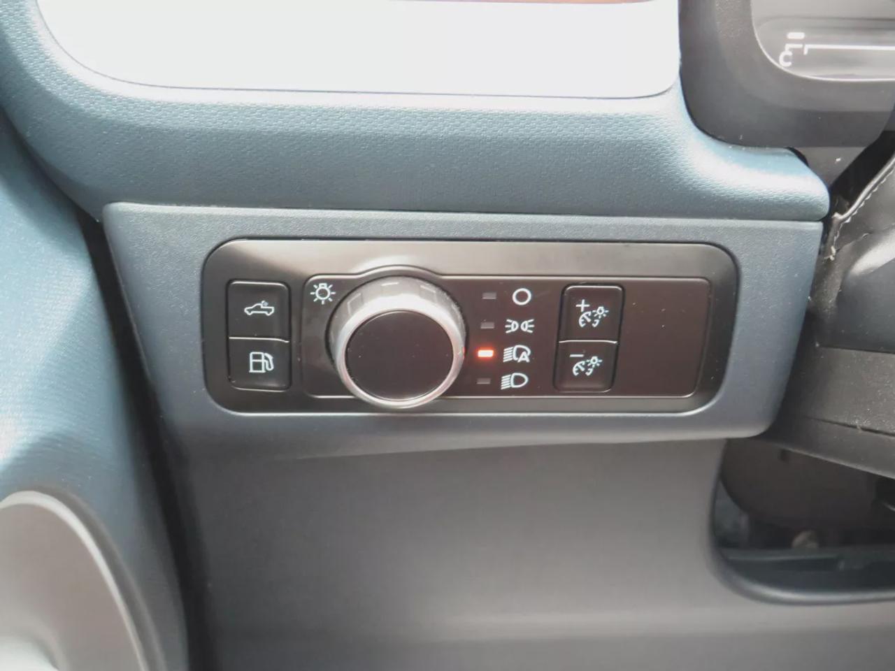 2024 Ford Maverick LARIAT | Hybrid | One Owner!! | Clean Title/No Accidents!! | Safety/Certified!! | Trailer Hitch | Alloy Rims | Two-Tone Leather | Navigation | Push Button Start | Power Seats | Reverse Camera | Digital Touchscreen | Heated Seats/Steering Wheel | Photo