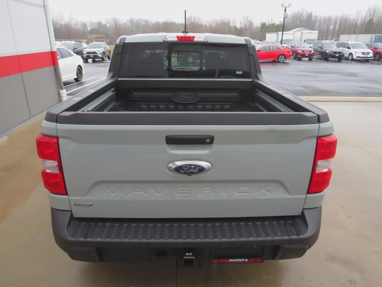 2024 Ford Maverick LARIAT | Hybrid | One Owner!! | Clean Title/No Accidents!! | Safety/Certified!! | Trailer Hitch | Alloy Rims | Two-Tone Leather | Navigation | Push Button Start | Power Seats | Reverse Camera | Digital Touchscreen | Heated Seats/Steering Wheel | Photo