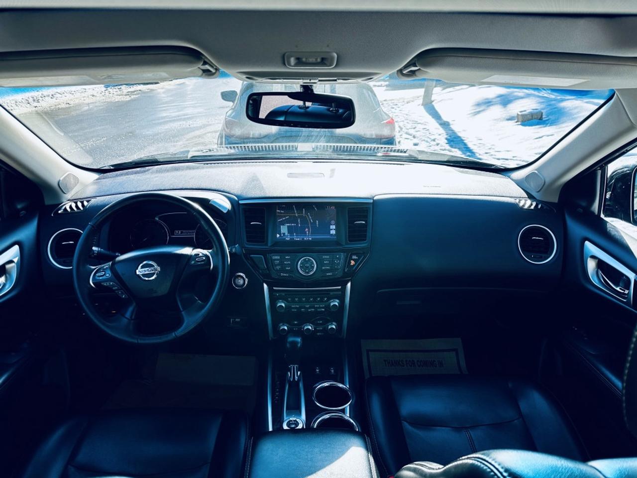 2016 Nissan Pathfinder SL 4WD Photo