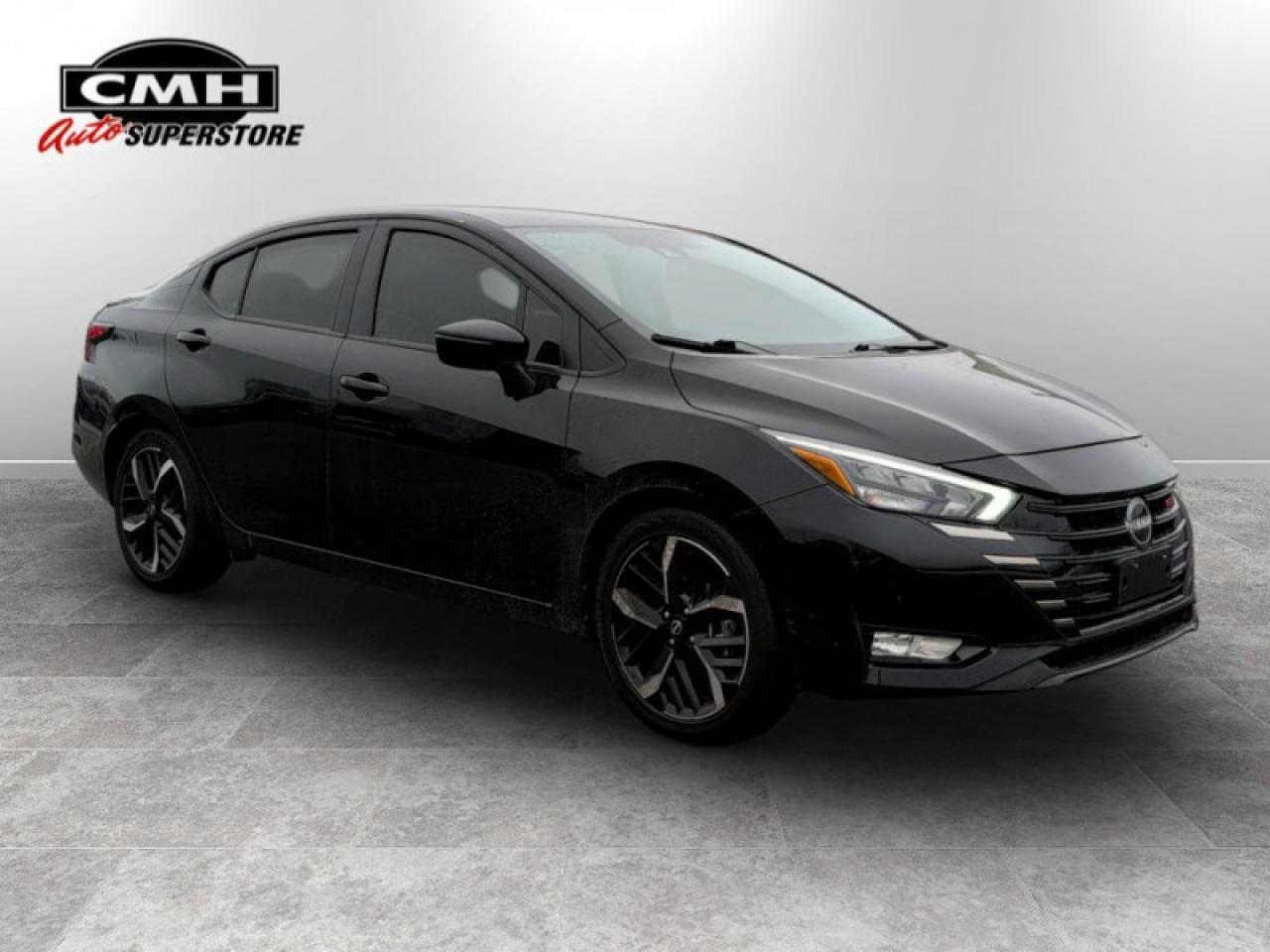 2024 Nissan Versa SR  **NO ACCIDENTS** Photo