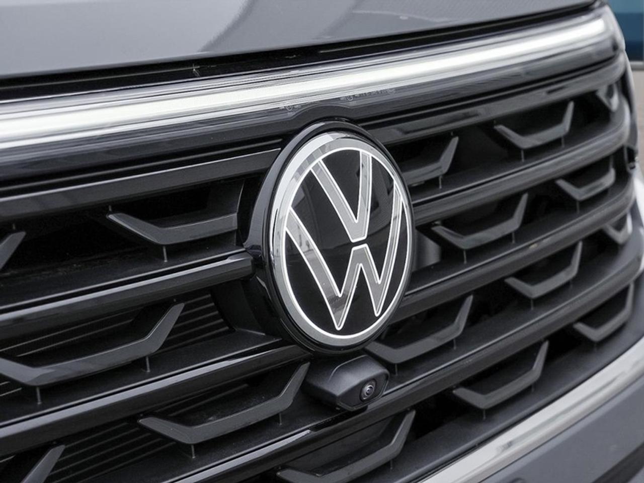 2026 Volkswagen Atlas Cross Sport Execline  - Massaging Seats Photo