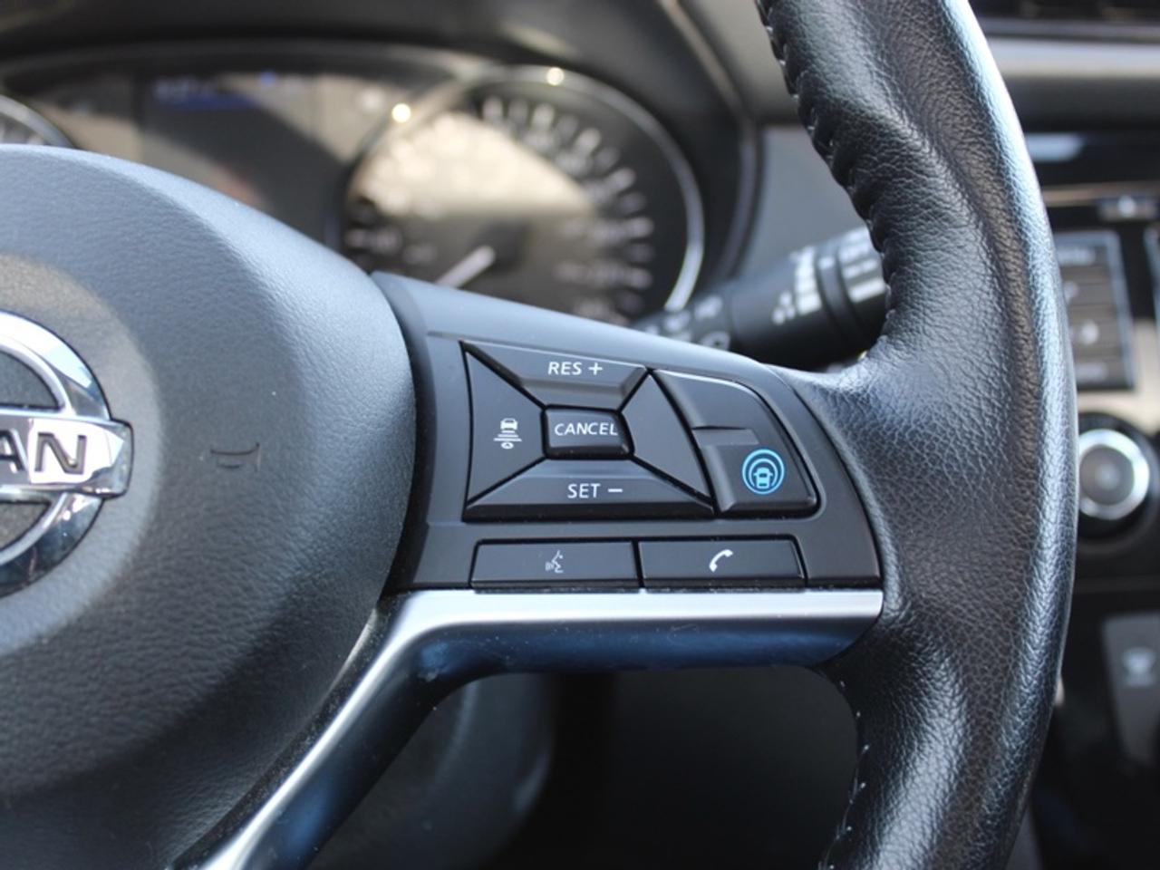 2022 Nissan Qashqai SV AWD  - Sunroof -  Heated Seats Photo