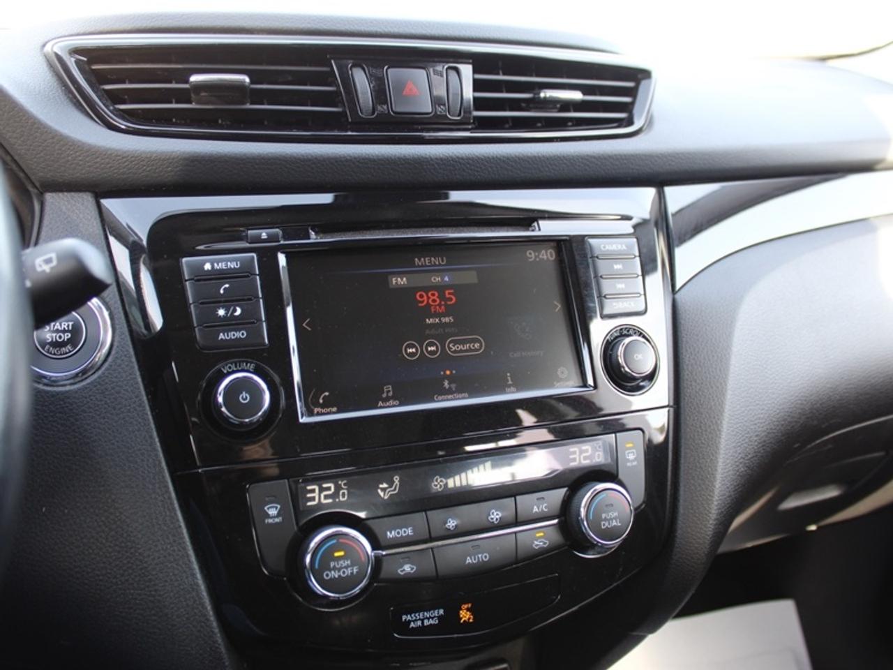 2022 Nissan Qashqai SV AWD  - Sunroof -  Heated Seats Photo