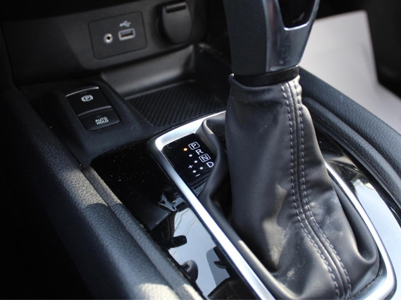 2022 Nissan Qashqai SV AWD  - Sunroof -  Heated Seats Photo