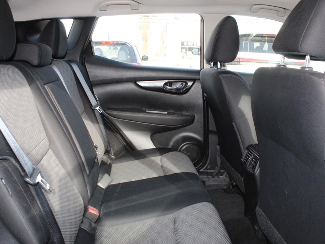 2022 Nissan Qashqai SV AWD  - Sunroof -  Heated Seats Photo