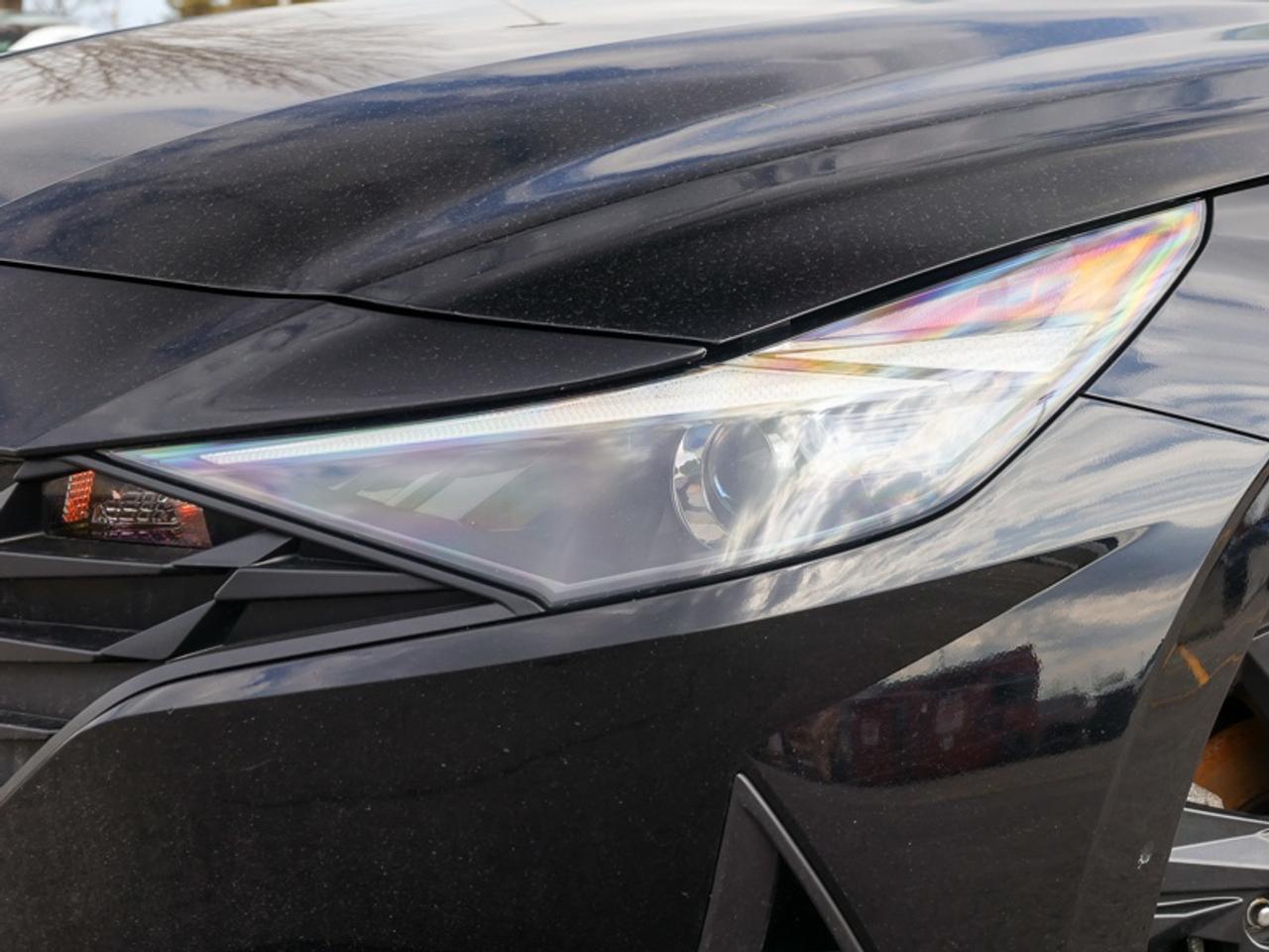 2021 Hyundai Elantra Preferred w/Sun & Tech Package IVT  - $67.79 /Wk Photo