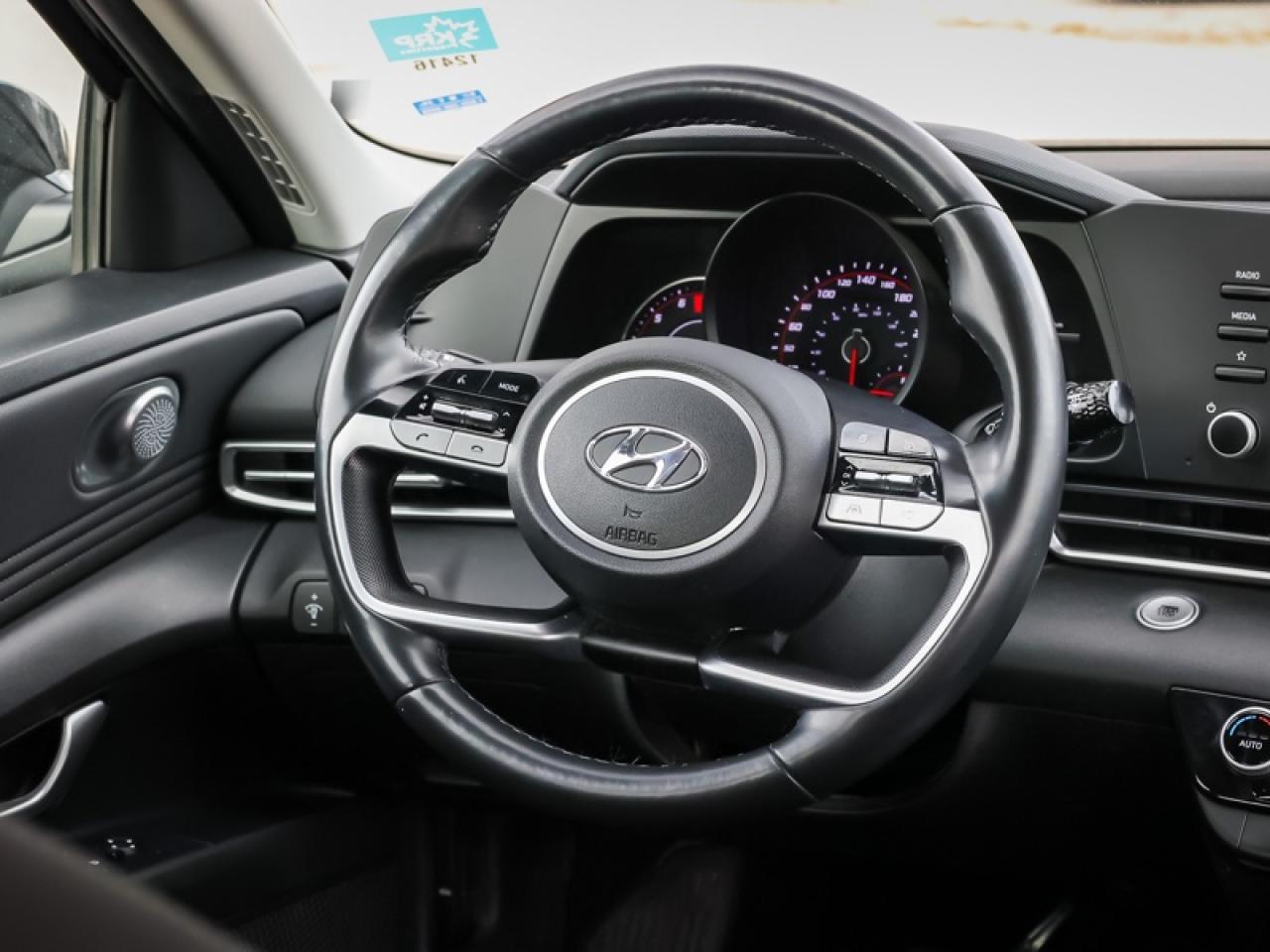 2021 Hyundai Elantra Preferred w/Sun & Tech Package IVT  - $67.79 /Wk Photo