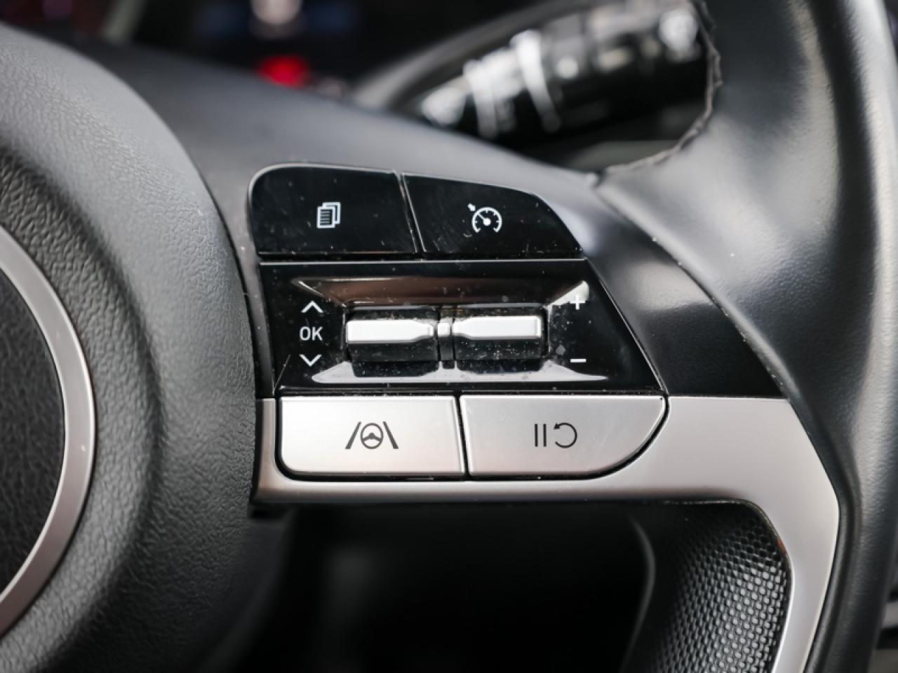 2021 Hyundai Elantra Preferred w/Sun & Tech Package IVT  - $67.79 /Wk Photo