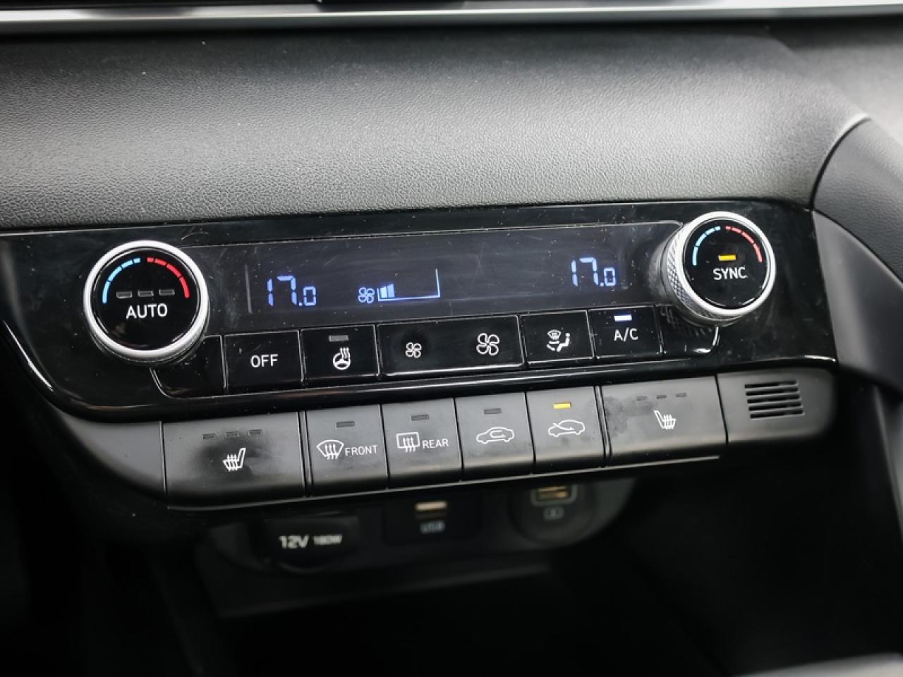 2021 Hyundai Elantra Preferred w/Sun & Tech Package IVT  - $67.79 /Wk Photo