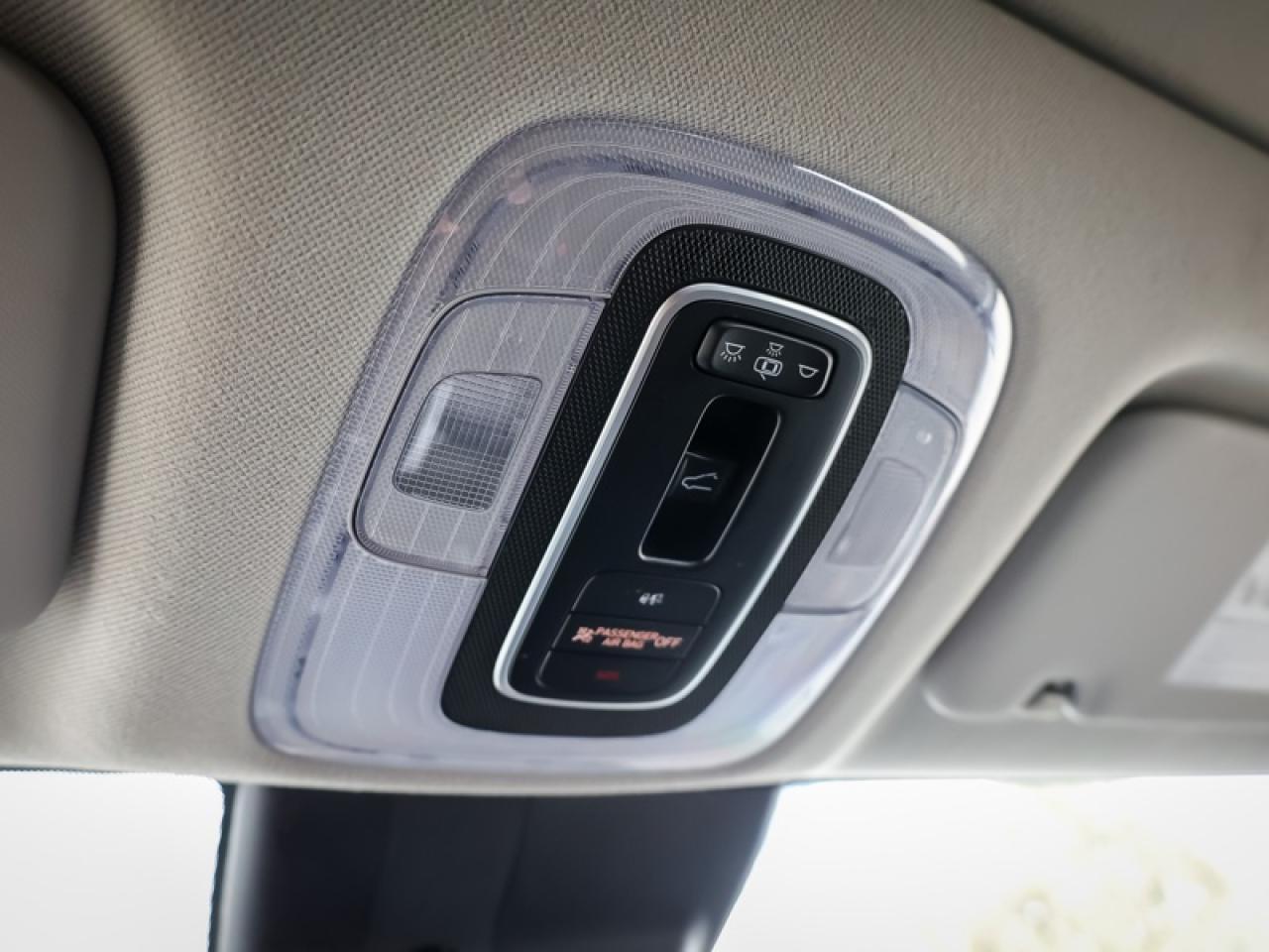 2021 Hyundai Elantra Preferred w/Sun & Tech Package IVT  - $67.79 /Wk Photo