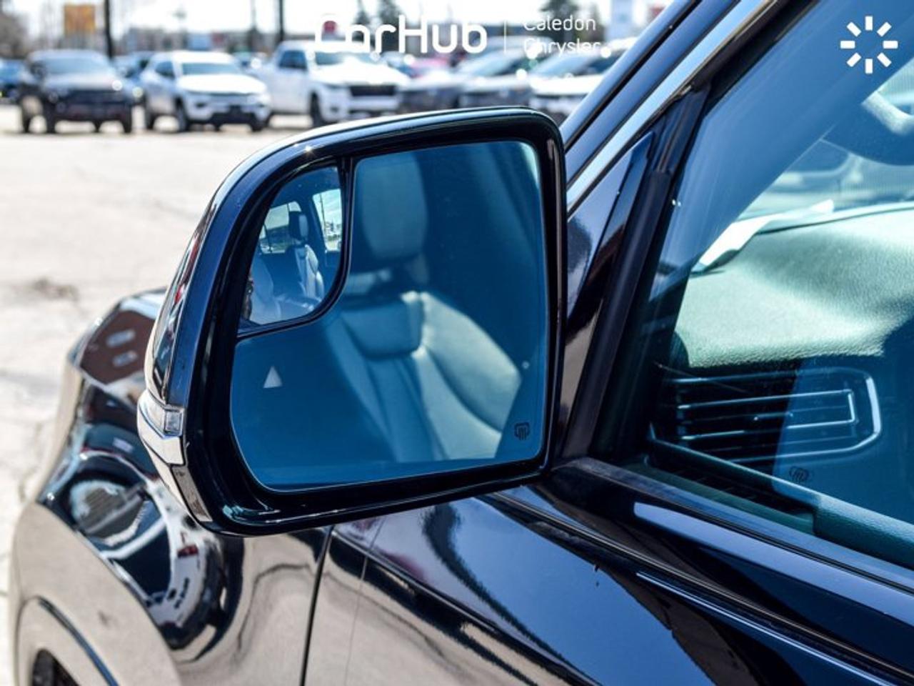 2024 Jeep Wagoneer Series III 4x4 7 Seater Pano Sunroof 10.1"Display Navi 22"Alloy Photo