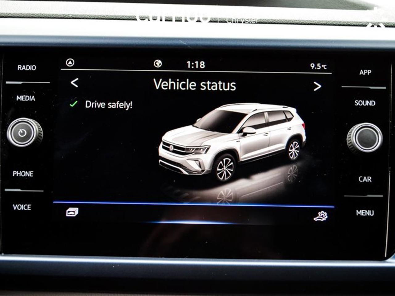 2023 Volkswagen Taos Comfortline Heated Front Seats Lane Assist Remote Start Photo
