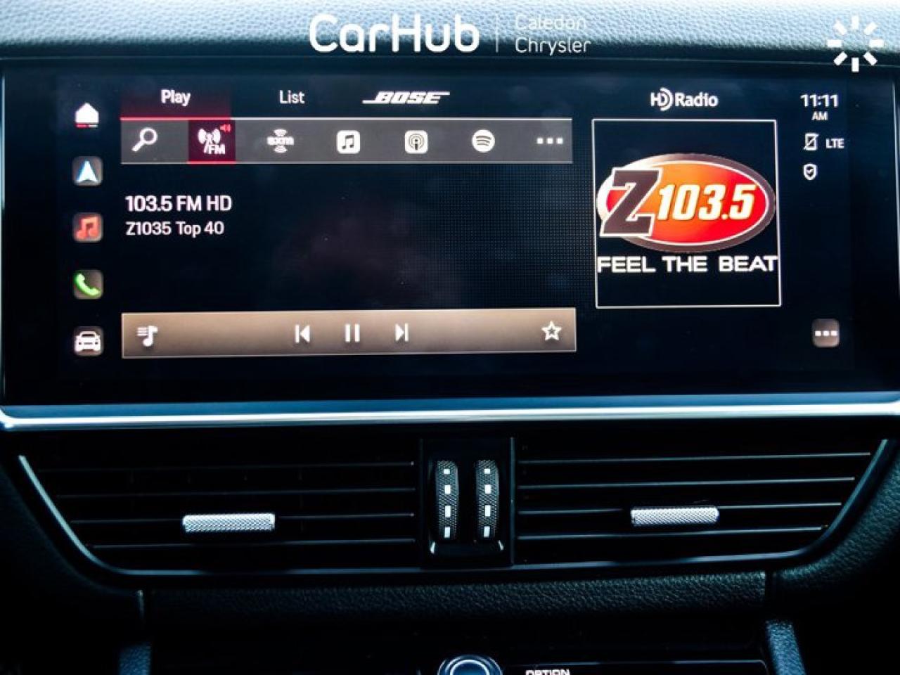 2023 Porsche Cayenne Platinum Edition Coupe AWD Pano Sunroof Ventilated Front Seats Photo