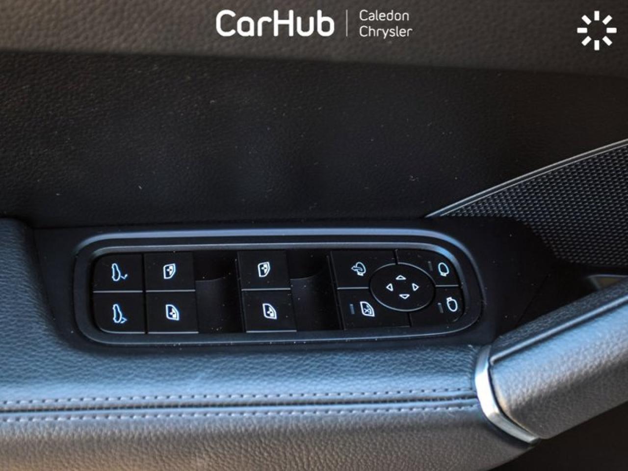 2023 Porsche Cayenne Platinum Edition Coupe AWD Pano Sunroof Ventilated Front Seats Photo