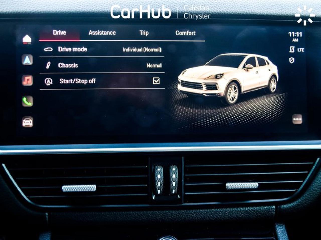 2023 Porsche Cayenne Platinum Edition Coupe AWD Pano Sunroof Ventilated Front Seats Photo