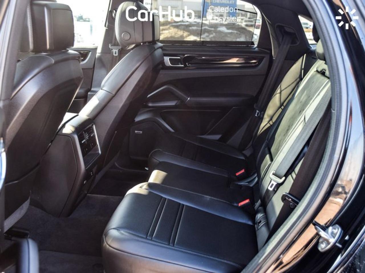 2023 Porsche Cayenne Platinum Edition Coupe AWD Pano Sunroof Ventilated Front Seats Photo