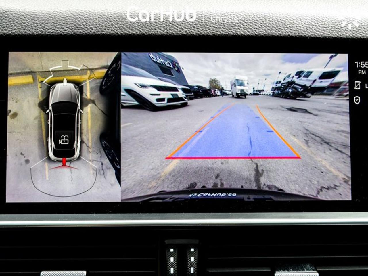 2023 Porsche Cayenne Platinum Edition Coupe AWD Pano Sunroof Ventilated Front Seats Photo