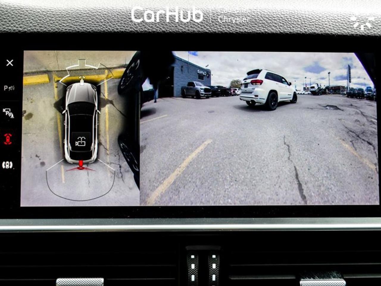 2023 Porsche Cayenne Platinum Edition Coupe AWD Pano Sunroof Ventilated Front Seats Photo