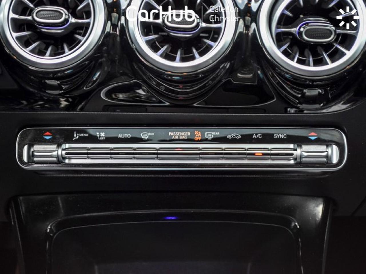 2022 Mercedes-Benz A-Class A 220 4Matic Sunroof Navi Heated Front Seats Alloy Rims Photo