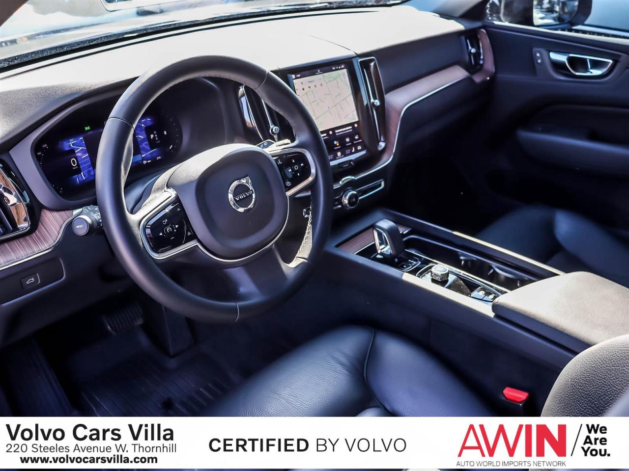 2024 Volvo XC60 B5 AWD Plus Dark Theme Photo