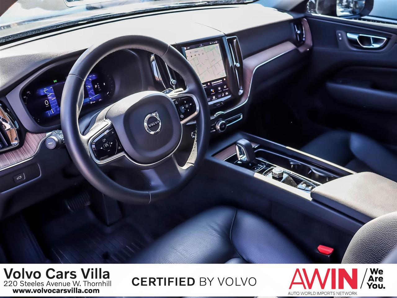 2024 Volvo XC60 B5 AWD Plus Dark Theme Photo