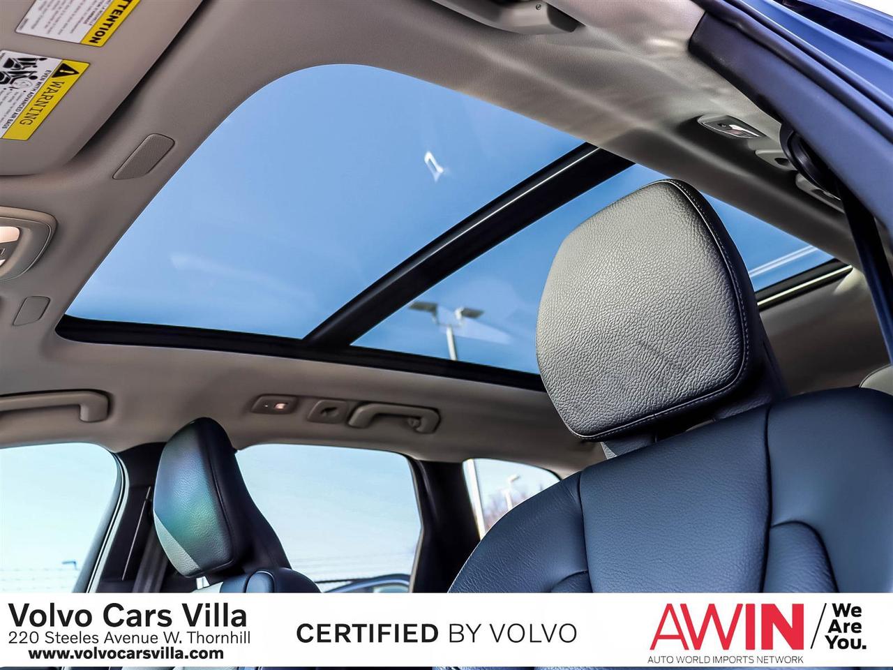 2024 Volvo XC60 B5 AWD Plus Dark Theme Photo