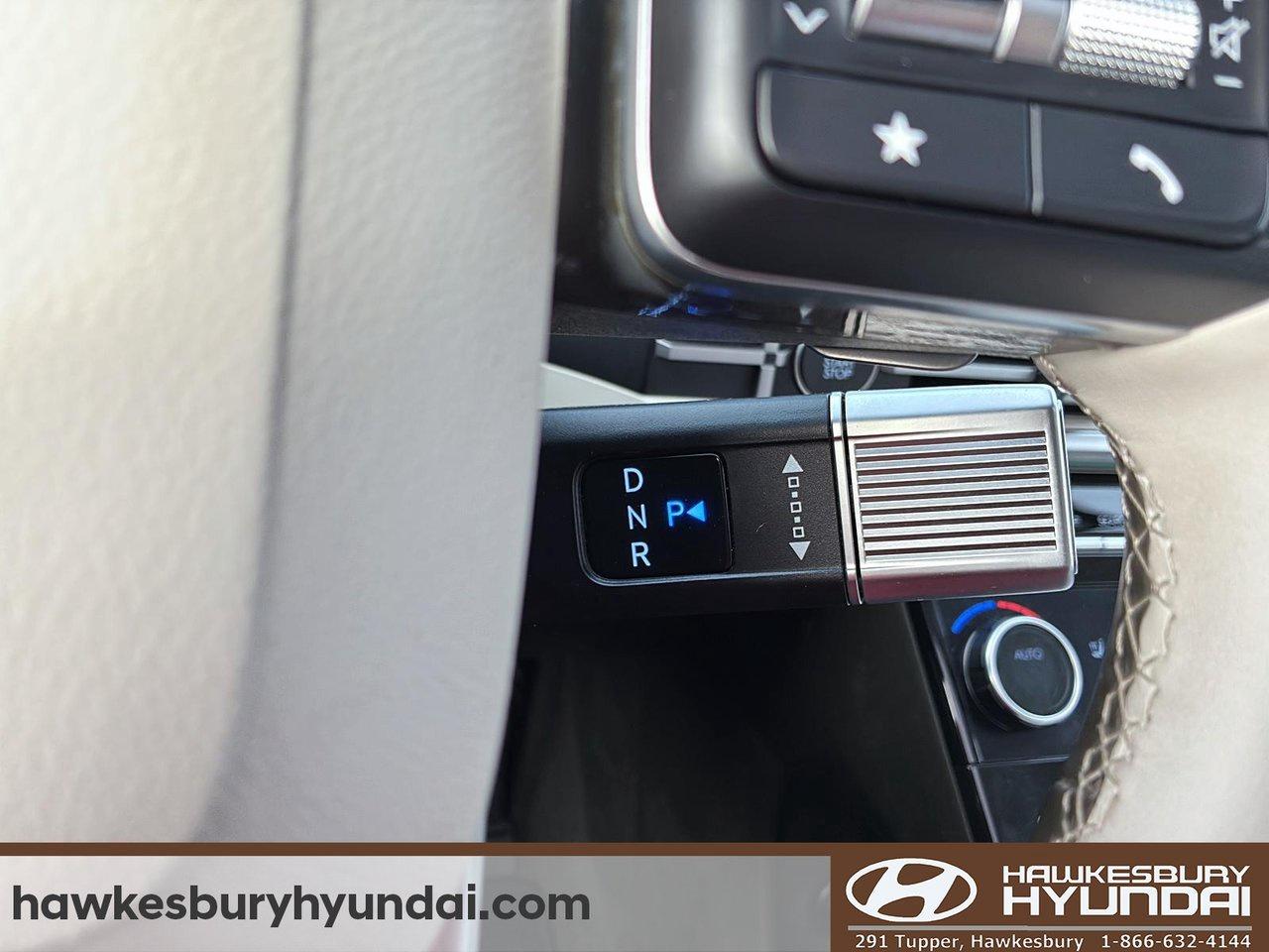 2025 Hyundai Santa Fe Ultimate Calligraphy Photo