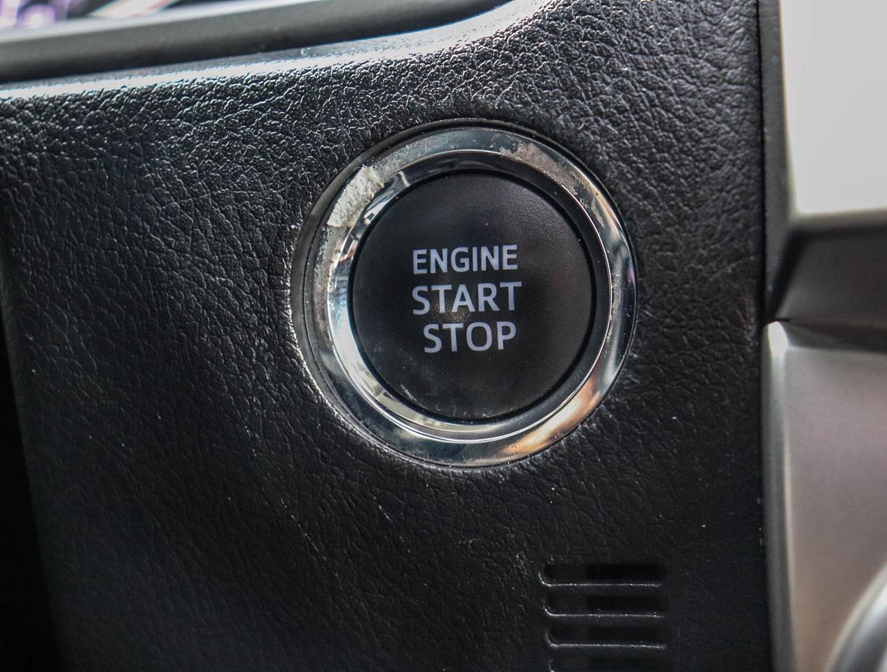 2021 Toyota 4Runner BASE Photo