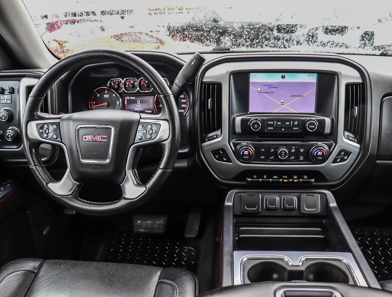 2015 GMC Sierra 1500 SLT Photo