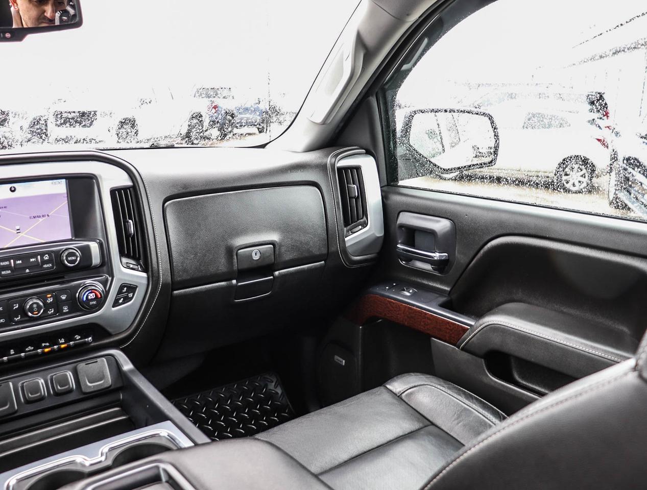 2015 GMC Sierra 1500 SLT Photo