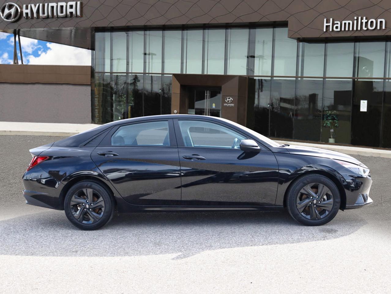 2023 Hyundai Elantra Preferred Photo